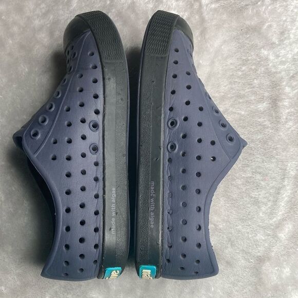 NATIVE C12 Navy Unisex Slip resistant Vegan shoes - Picture 9 of 14